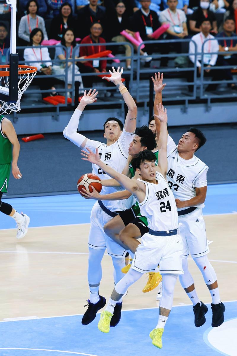 不乐观！北京男篮想超越深圳或广东冲进前4 有很大的难度