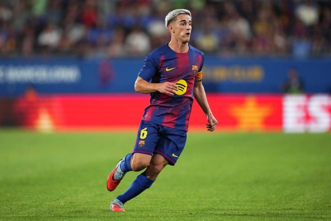 马卡:加维与西班牙人球员发生冲突,并邀请对方到场外解决