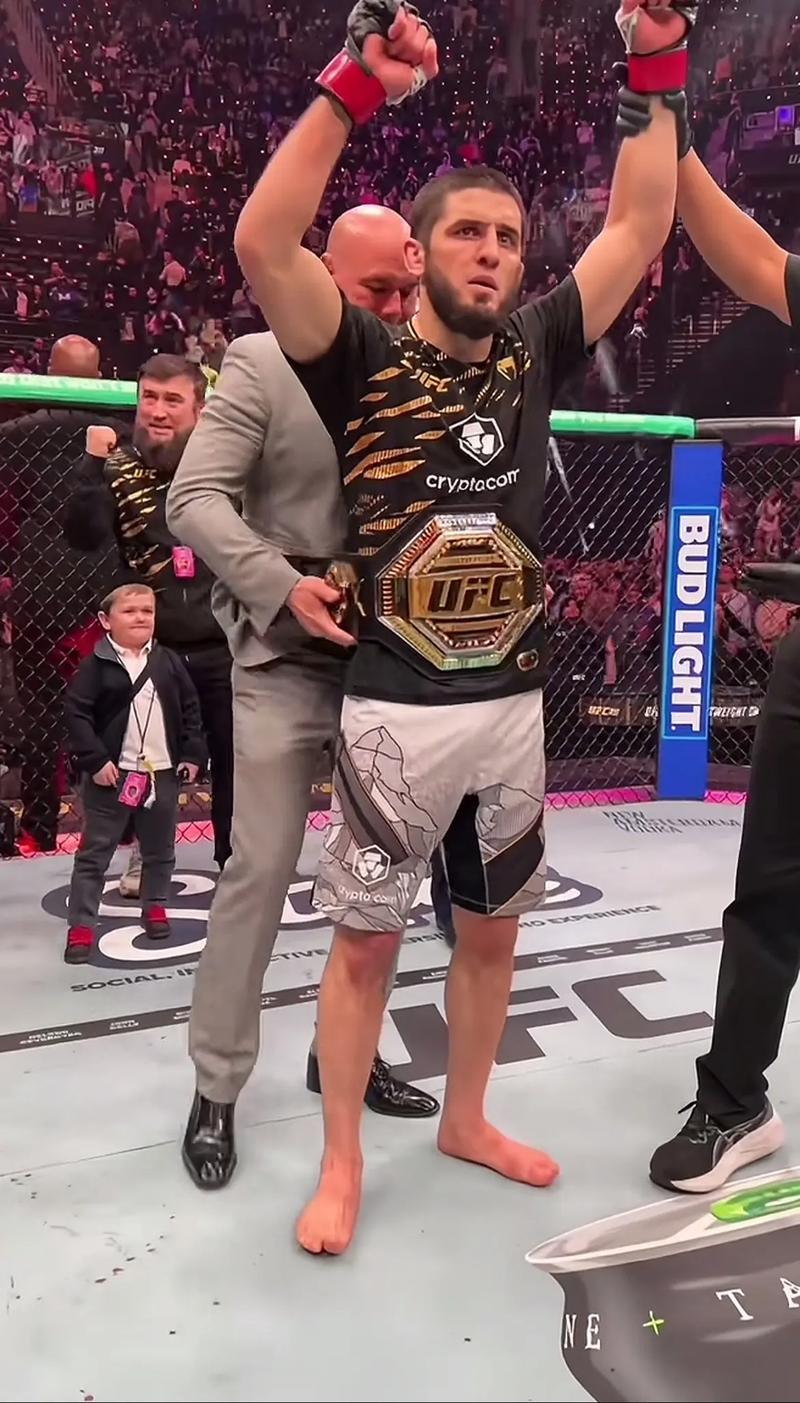 UFC明星马哈切夫在意大利被盗,请求小偷把K77的球鞋还给自己