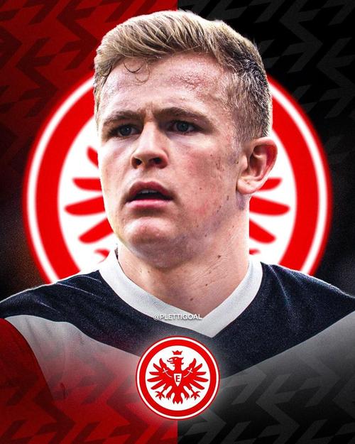 德天空：若收到满意报价法兰克福愿意出售乌尊，德英西球队感兴趣