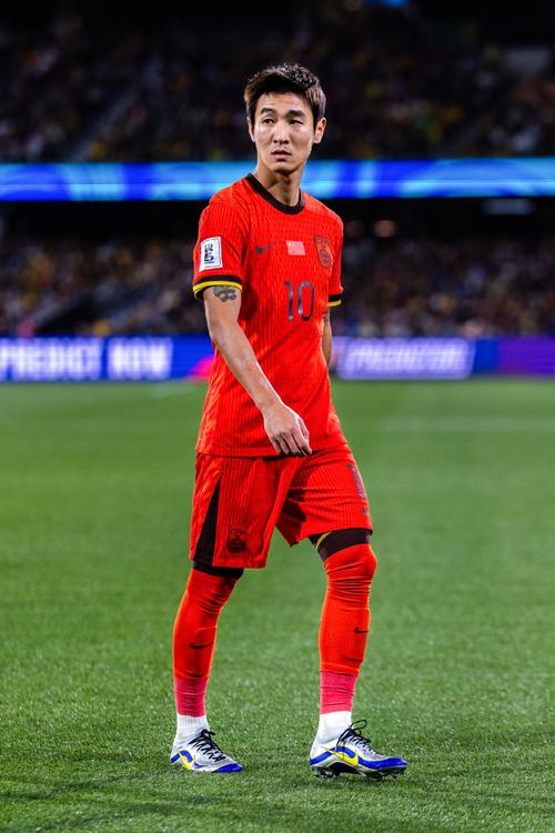 京蓉战绝杀的含金量!韦世豪包揽直播吧中超第5轮最佳球员&进球