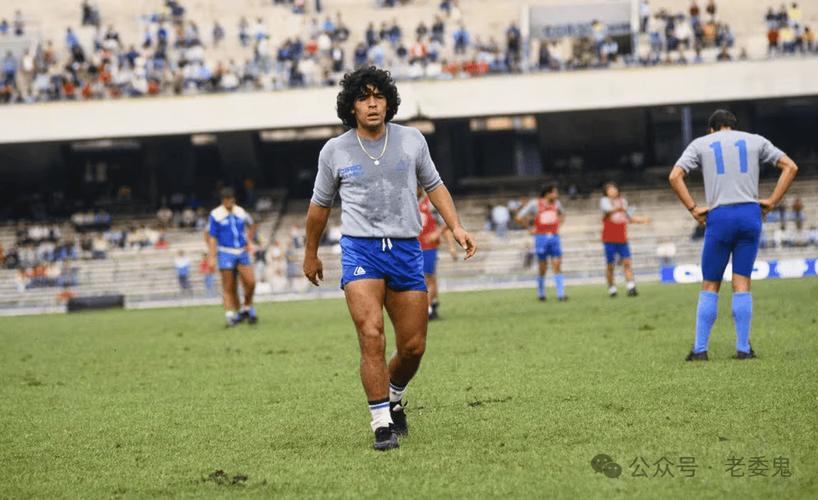 马卡报:马拉多纳去世案审判继续,七名医护人员将出庭受审