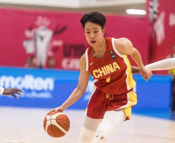 中国女篮之前关注冉珂嘉 但因伤病等问题未将其招入集训