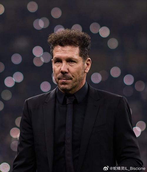 11年师徒情!队报:西蒙尼与格子关系最紧密,两家同楼女儿是朋友