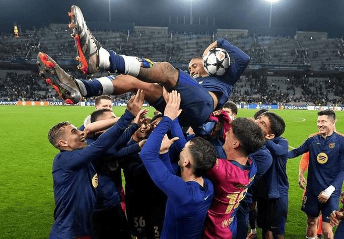 阿斯:防守是巴萨在欧冠中最大弱点,打进两球可能不足以拖入加时