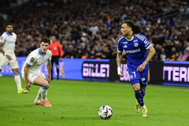 德天空：多特关注19岁中卫布德拉尔，不过雷恩无意出售