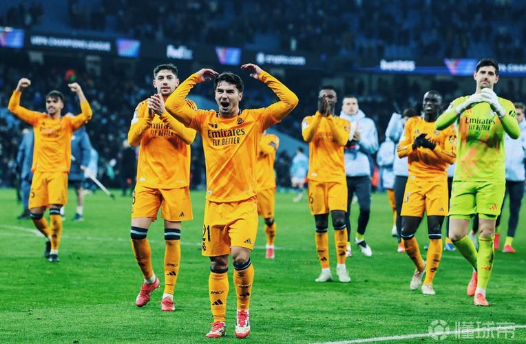 皇马官方社媒晒照，确认球队已经抵达慕尼黑：你好，慕尼黑！