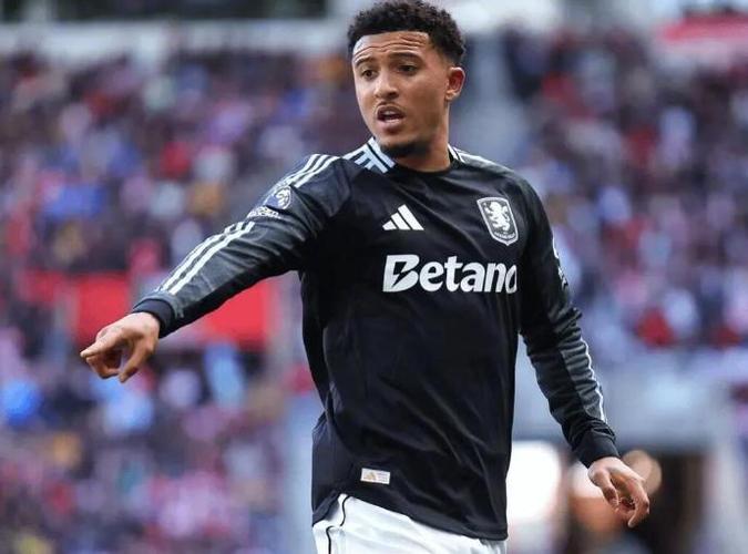 镜报:多特无法承担桑乔25万镑周薪,他想回归得接受15万镑周薪