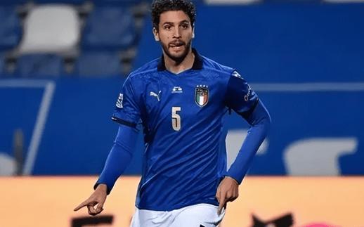 罗马诺:尤文正在与洛卡特利进行深入谈判,以达成新的续约协议