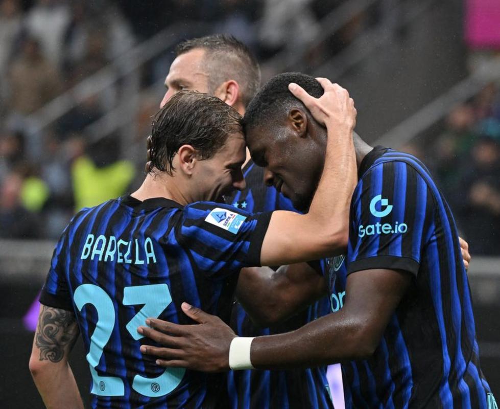 隆戈：米兰没和那不勒斯边卫斯皮纳佐拉谈判 尤文有意免签