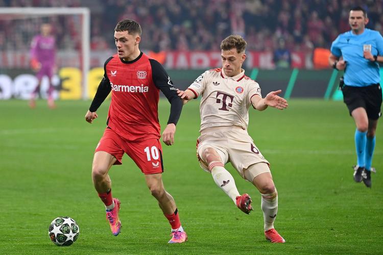 德天空：4德甲球队竞争艾希霍恩+曼城也有意 目前尚未有决定做出