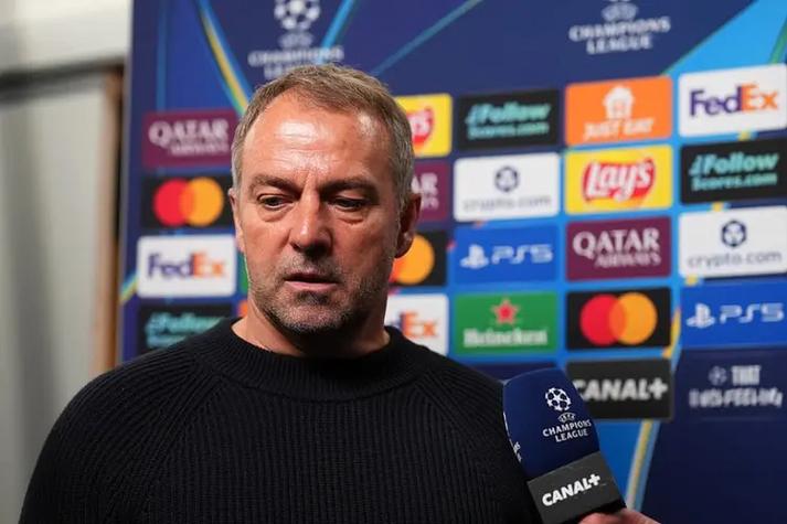 不满判罚!记者:巴萨球员对裁判的愤怒远多于欧冠被淘汰的沮丧