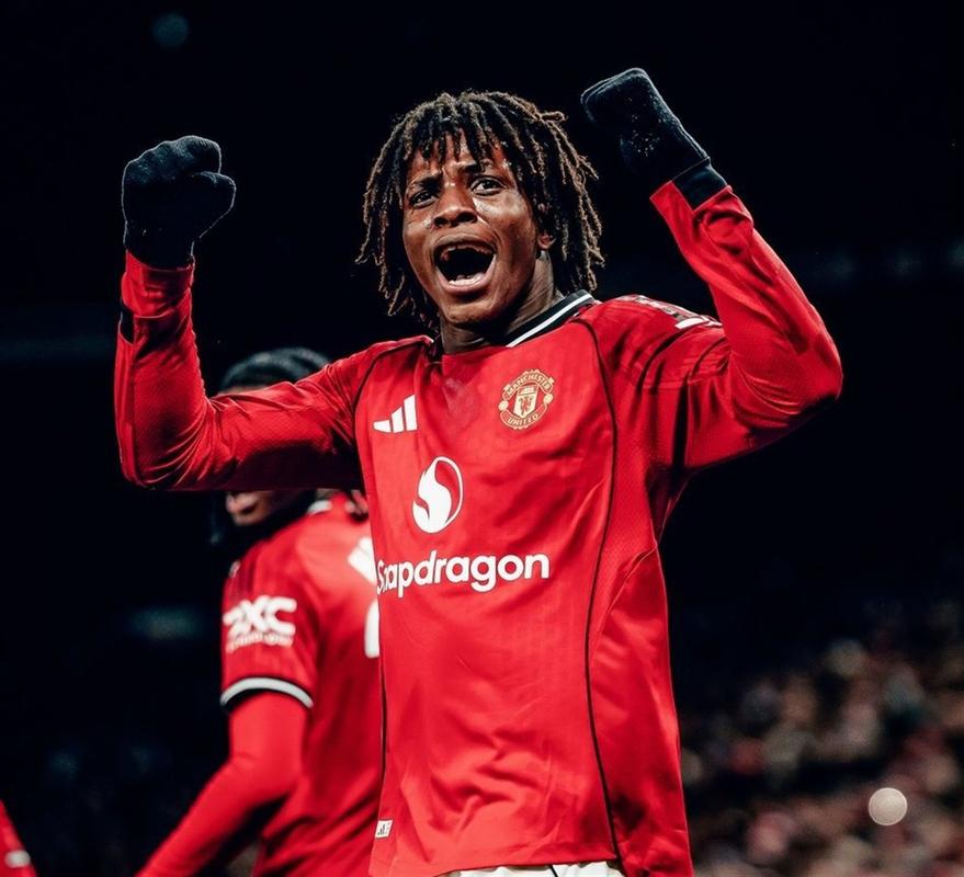 邮报：曼联已就利马染红提出上诉，并等待马奎尔禁赛期是否会延长