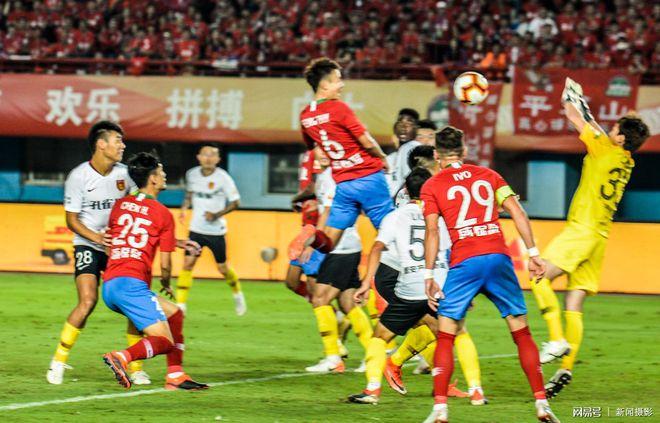 华东交大力克江西师大 游宗坤19+5 胡耿楠空砍26+7