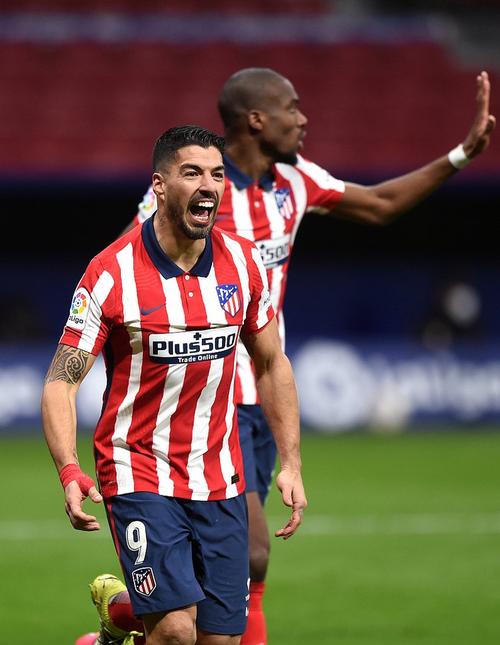 赛前草皮遭巴萨投诉！马竞社媒晒修剪后的草皮：喜欢这种味道