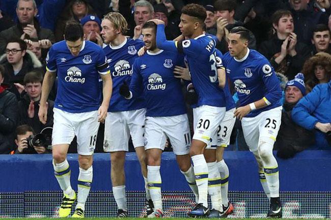 TA：埃弗顿26-27赛季成人季票平均涨价45镑，最大涨幅85镑