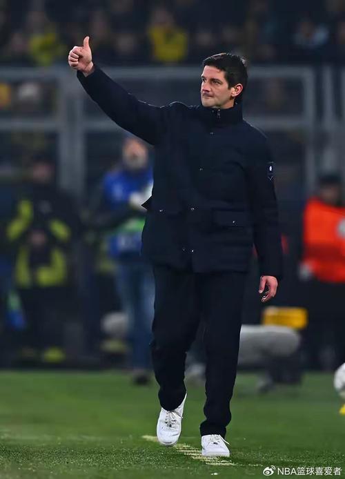 法媒：国米高层对齐沃仍心存疑问，有意邀请西蒙尼执教