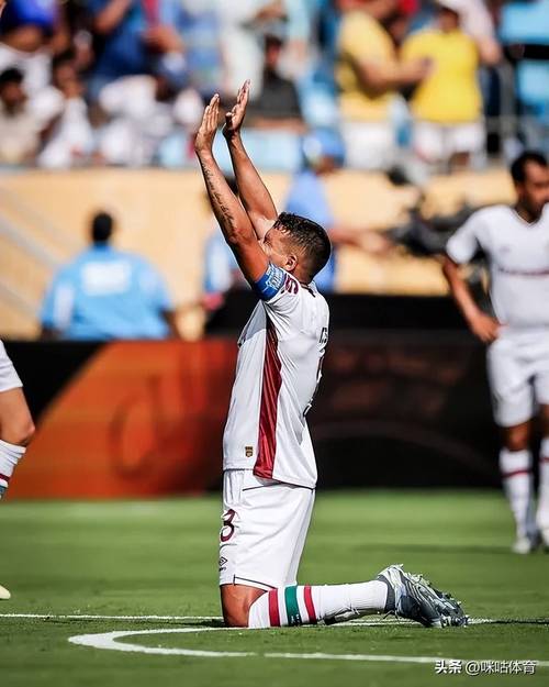 蒂亚戈选生涯合作过的最佳队友：伊涅斯塔、拉姆和菲尔米诺