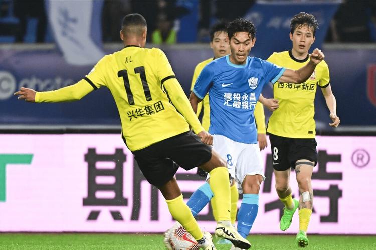 赛前海报 | 箭指长空 2026中超联赛第6轮 山东泰山VS上海海港