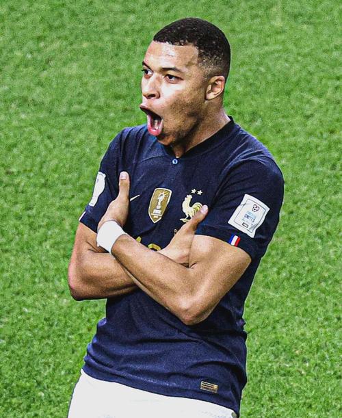 罗马里奥：现役球员中姆巴佩最像我 后悔不能参加2002年世界杯