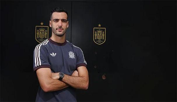 马卡：梅里诺恢复进展顺利，他已经看到了参加世界杯的希望