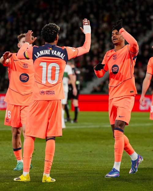 每体：拉什福德首选留在巴萨，但现在已对重返曼联持开放态度