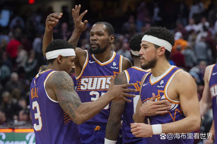 华子经纪人：我很难理解联盟的判决尺度 但球员完全不在意这事