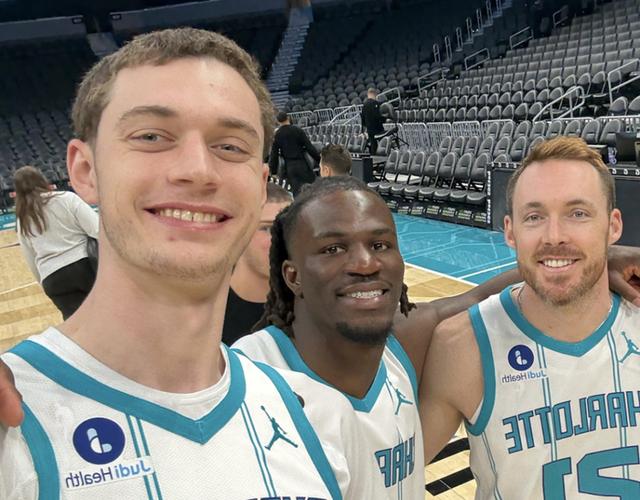 活塞静待的对手！ESPN预测附加赛胜率：黄蜂59.9% 魔术40.1%