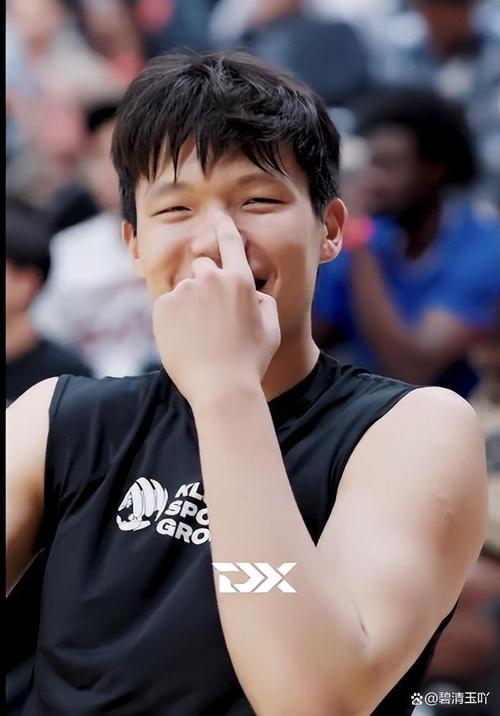 申京：常规赛排名第3第4或第5都无所谓 我们的目标就是夺冠！