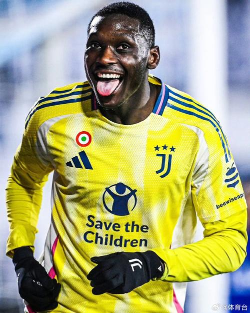 都体：穆阿尼仍是尤文锋线的头号目标，备选是年轻新星穆扎基蒂斯