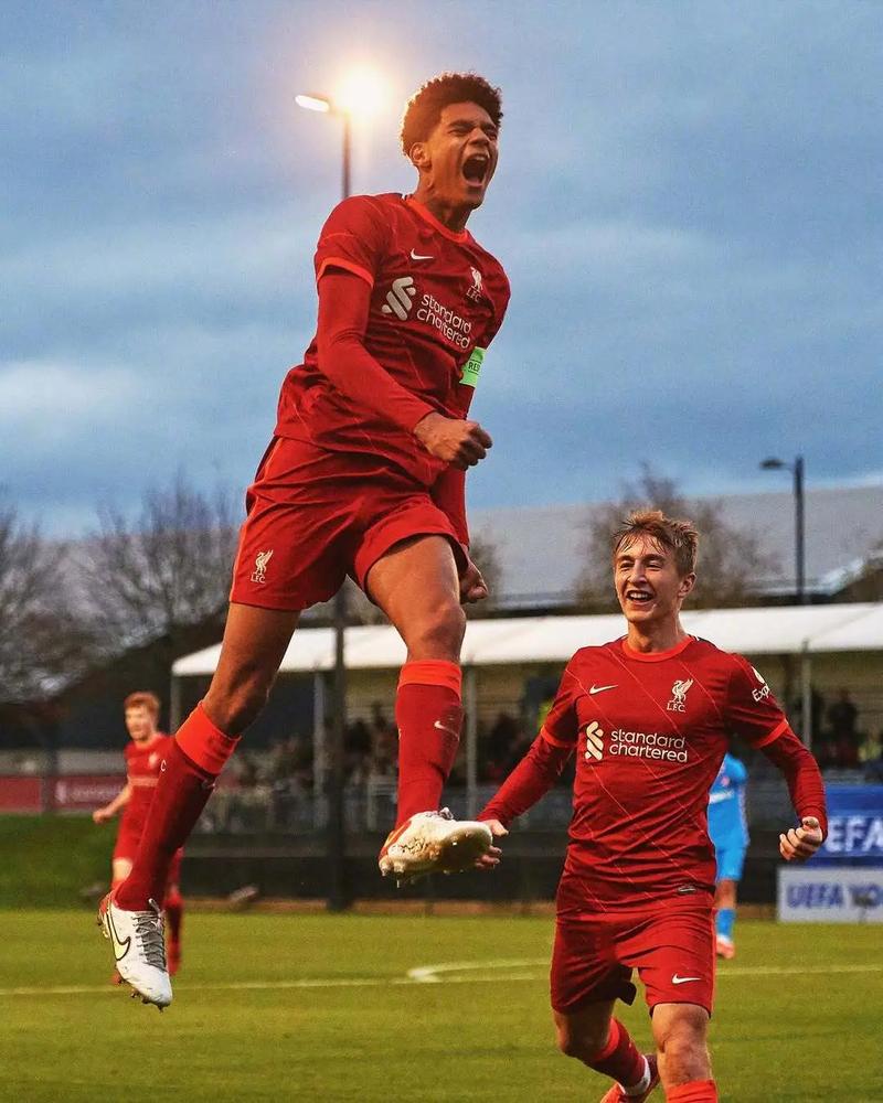 宽萨：离开待17年的利物浦并不容易 凯恩是全能前锋几乎无所不能