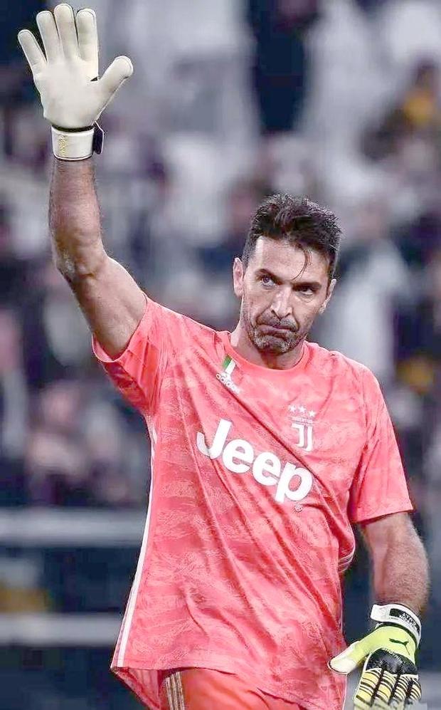 巴黎FC主帅调侃意大利无缘世界杯：我们的意大利球员比尤文米兰多