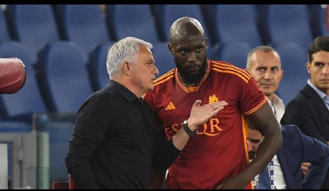 全市场：卢卡库在今早与那不勒斯进行会面，双方达成了内部和解