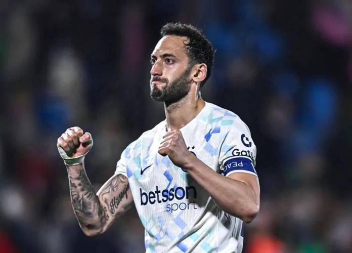 德天空：戈登是拜仁左边锋引援首选，雷德是右后卫潜在选择