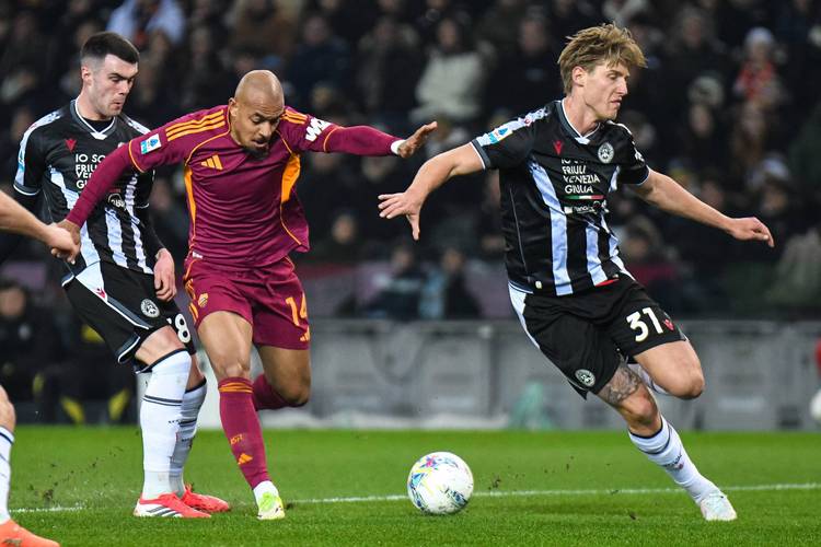 米体：罗马后卫韦斯利本周末意甲可以复出，迪巴拉有望进入替补席