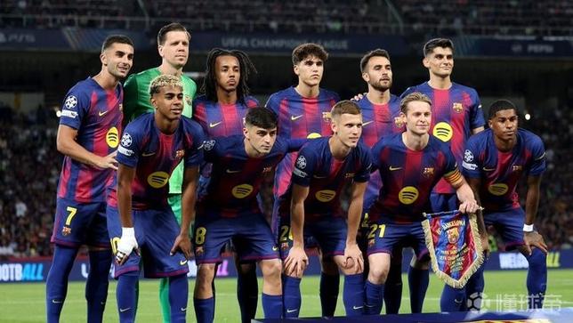 每体：这支巴萨一切都围绕佩德里运转，德容是其中场搭档首选