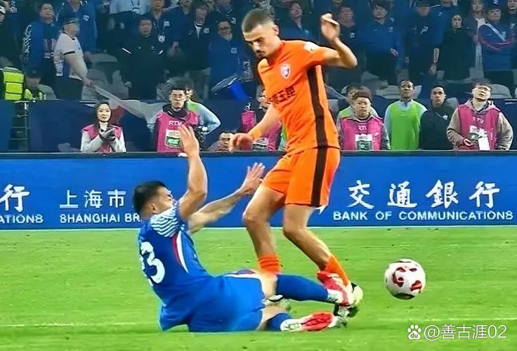 斯卢茨基：李可目前还未能和全队合练 各支球队实力都非常接近