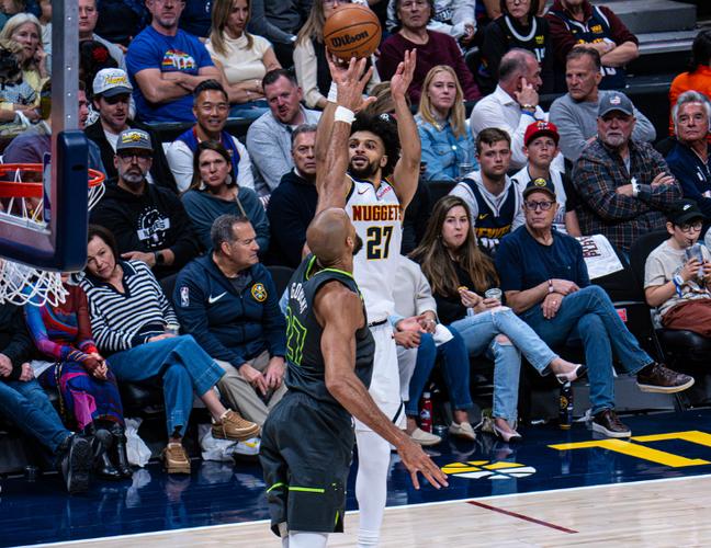 键盘侠|约基奇&穆雷就是末节的卧龙凤雏！戈贝尔2分7板统治比赛