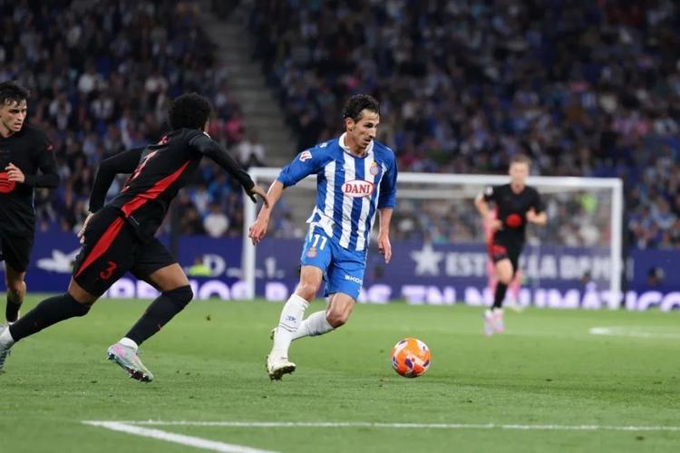 阿斯：西班牙人队旧将阿瓜多被控性侵，可能被判处9年监禁